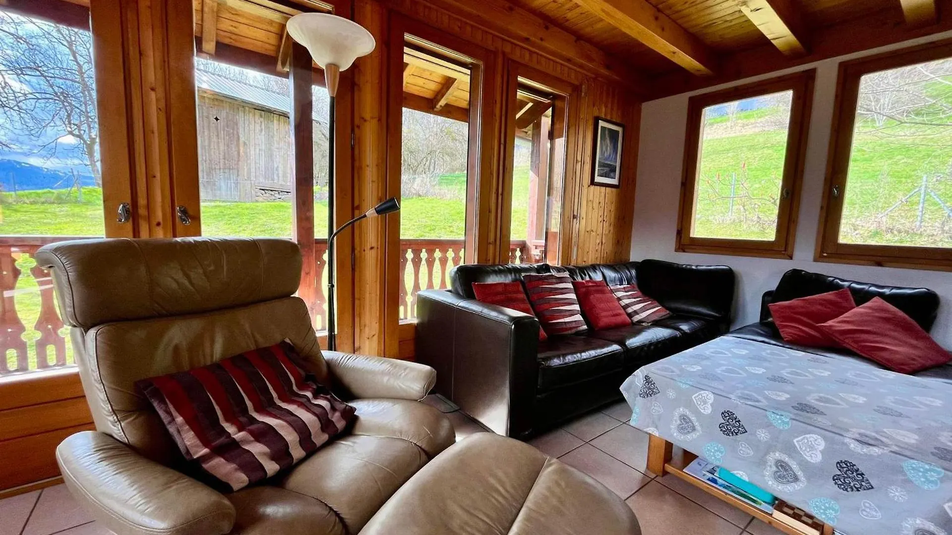 Chalet Alpin Au Calme Avec Wifi Et Parking A Samoens - Fr-1-624-10