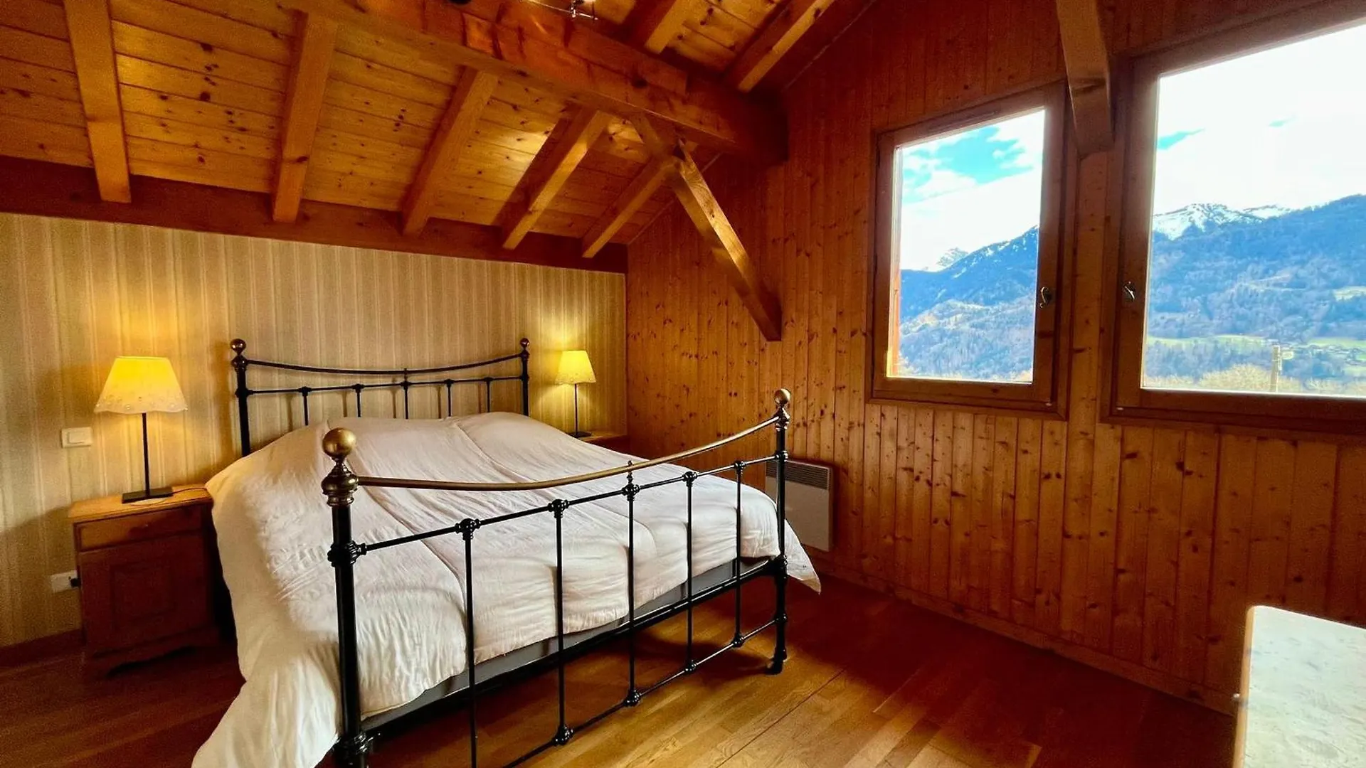 Chalet Alpin Au Calme Avec Wifi Et Parking A Samoens - Fr-1-624-10